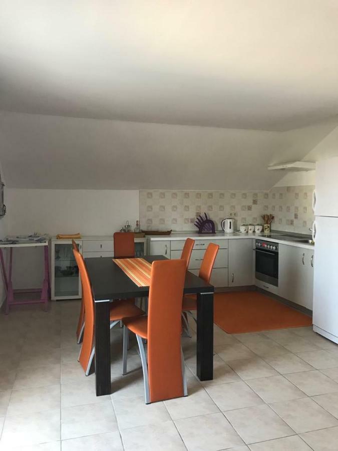 Apartmani Livk Debeljak Eksteriør bilde
