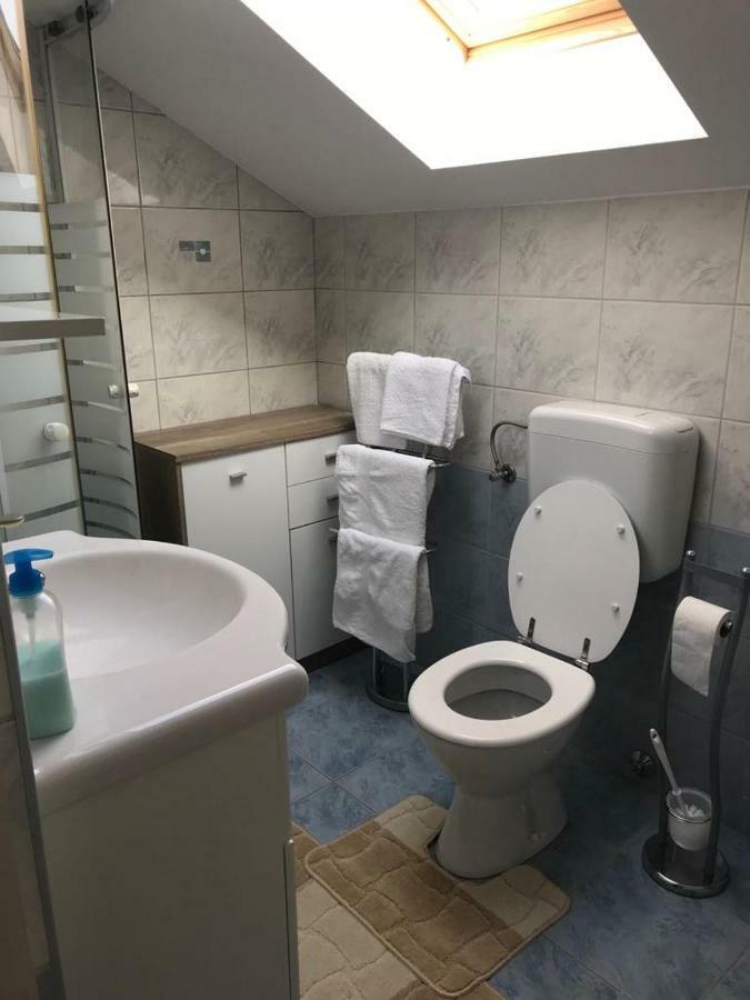 Apartmani Livk Debeljak Eksteriør bilde